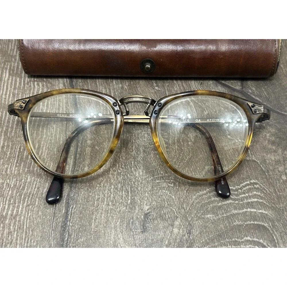 Beau Monde vintage beau
